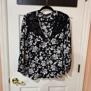White House Black Market Black and White Floral Blouse